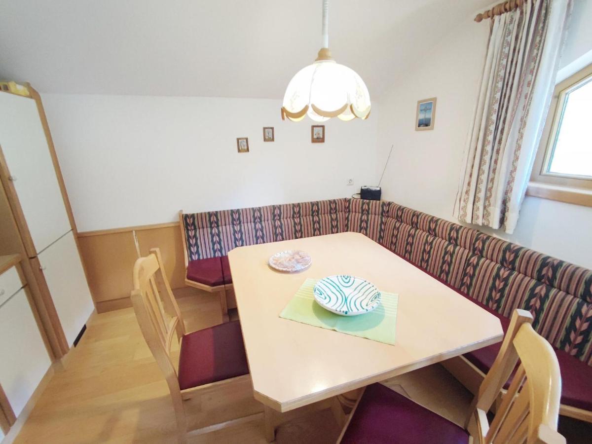Pretty Holiday Home In Mayerhofen With Balcony Mayrhofen Εξωτερικό φωτογραφία